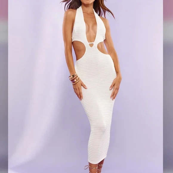 PrettyLittleThing White Cut-Out Maxi Dress - Picture 3 of 12